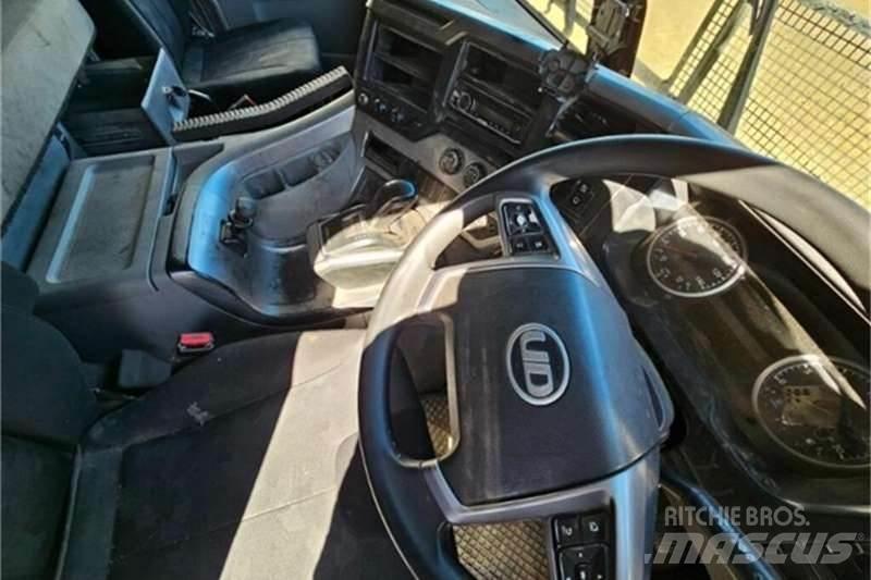 UD TRUCKS QUON Други