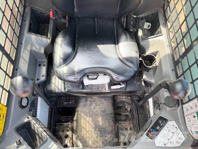 Bobcat S 450 Мини товарачи
