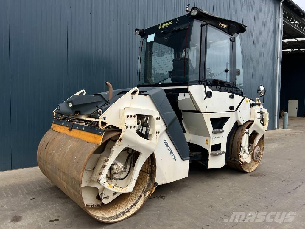 Bomag BW151AD-5 Двойни барабанни ролки
