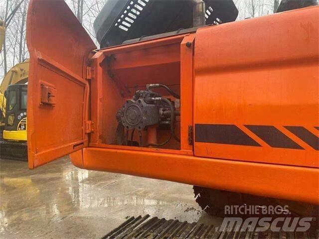 Doosan DX300LC Верижен екскаватор