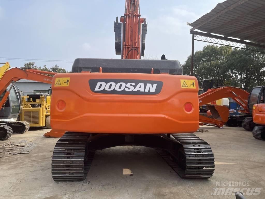 Doosan DX 300 LC Верижен екскаватор