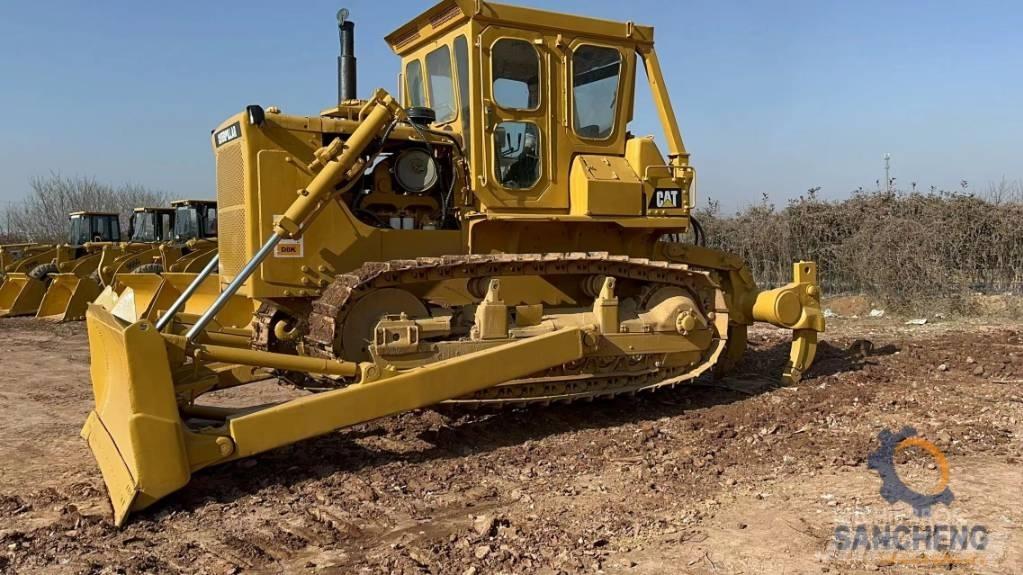 CAT D 8 K Верижни булдозери

