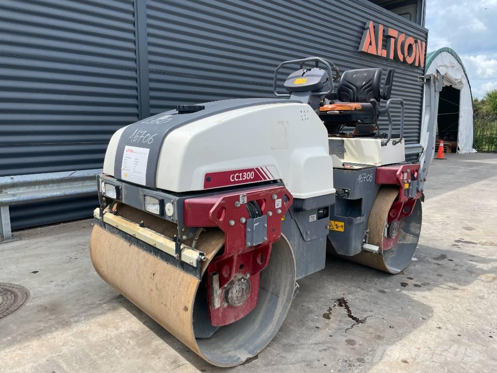 Dynapac CC1300 Двойни барабанни ролки
