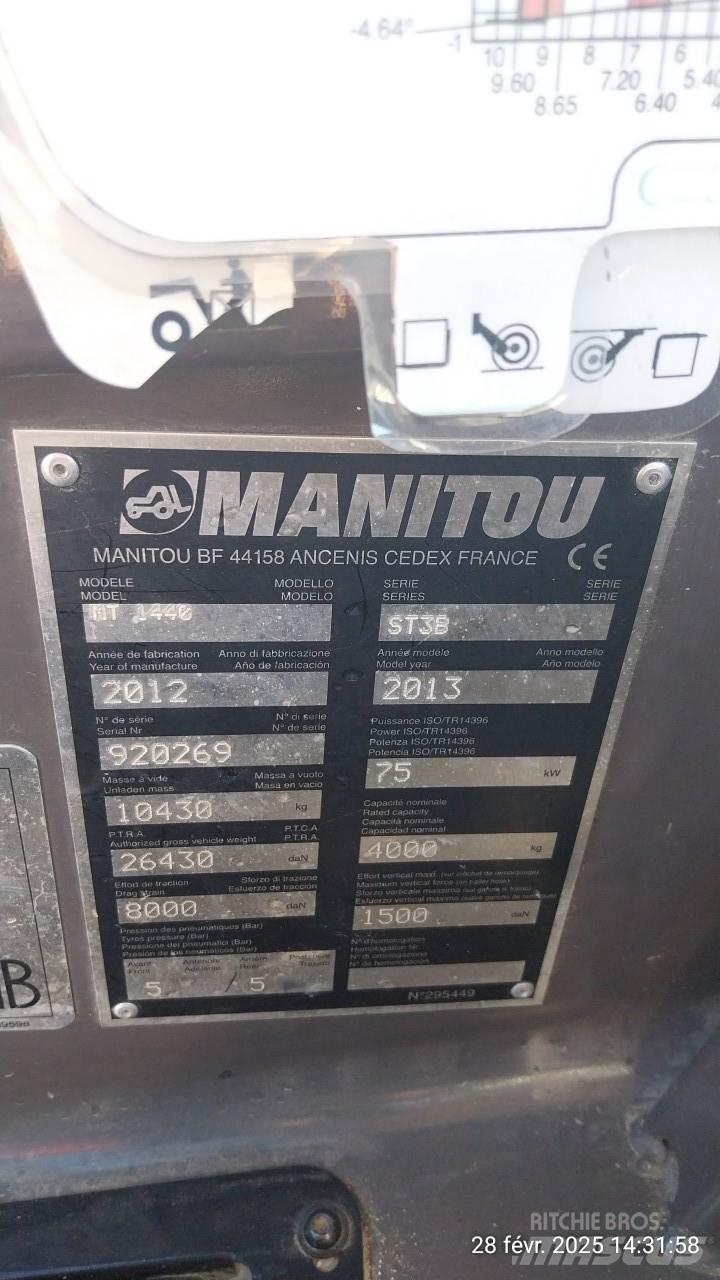 Manitou MT1440 Телескопични товарачи