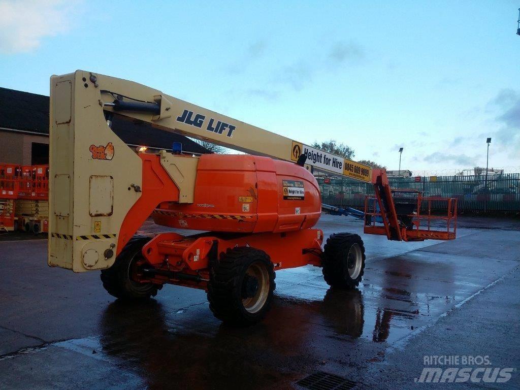 JLG 800AJ Съчленени стрелови подемници