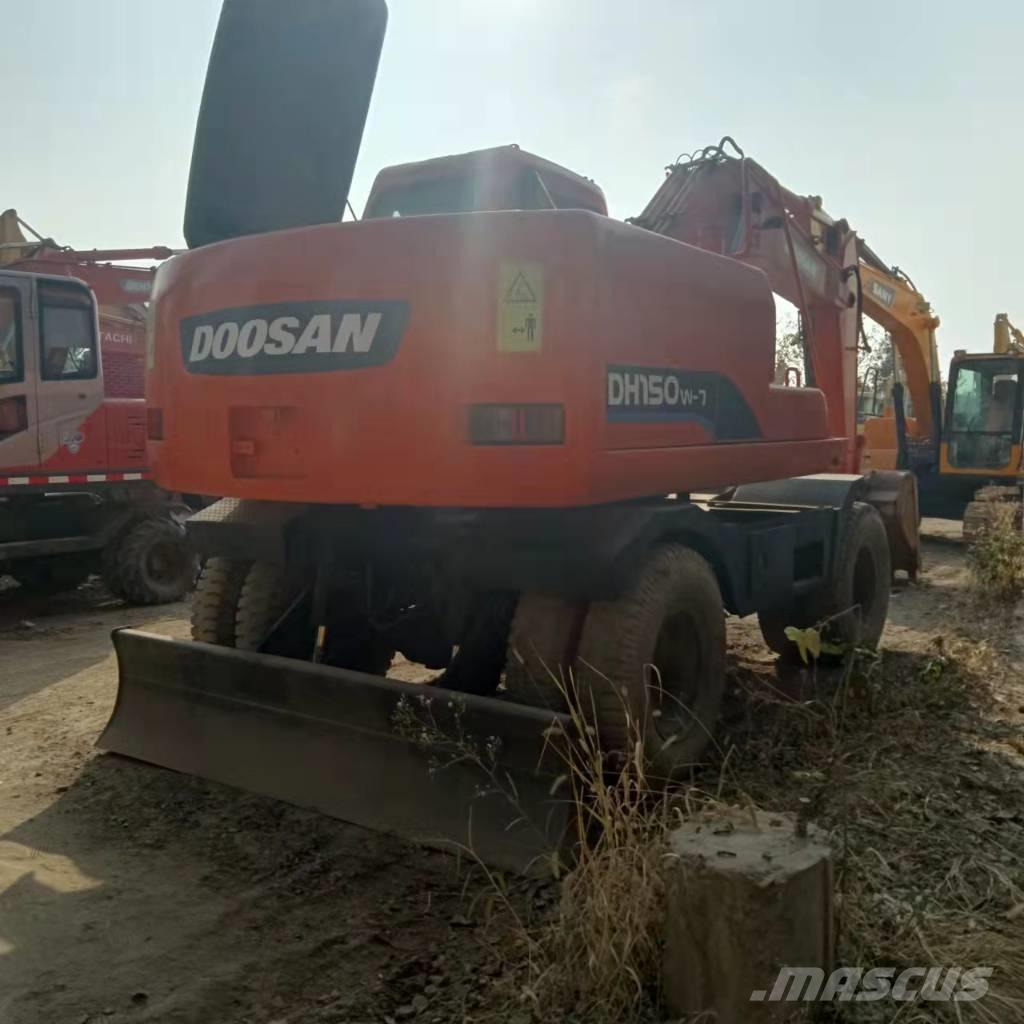 Doosan DH150W-7 Колесни екскаватори