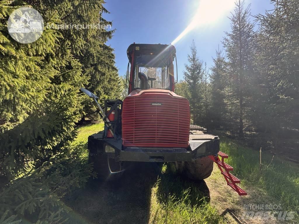 Komatsu 845 Форуардери
