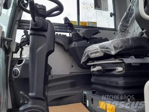 Takeuchi TB 395 W Колесни екскаватори