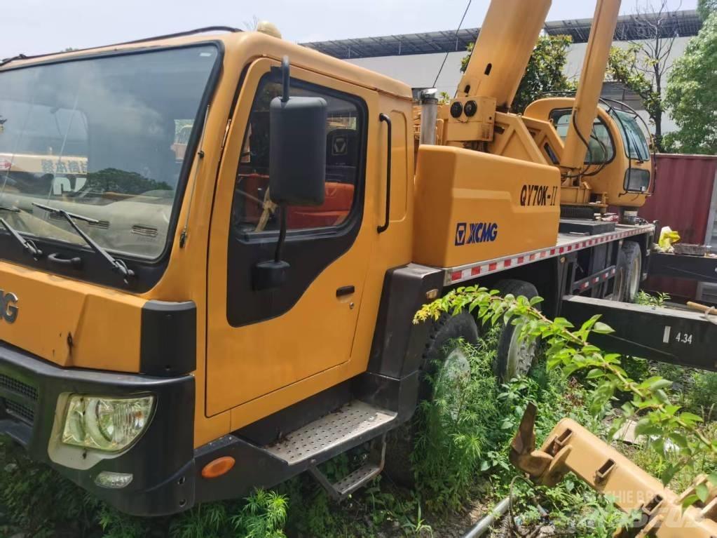XCMG qy70k Всъдеходни кранове