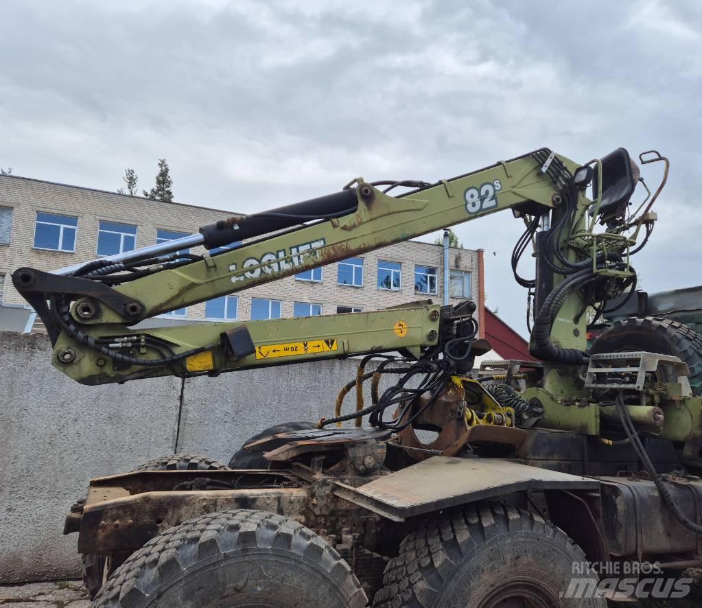 Loglift 82S Каранове за дървен материал