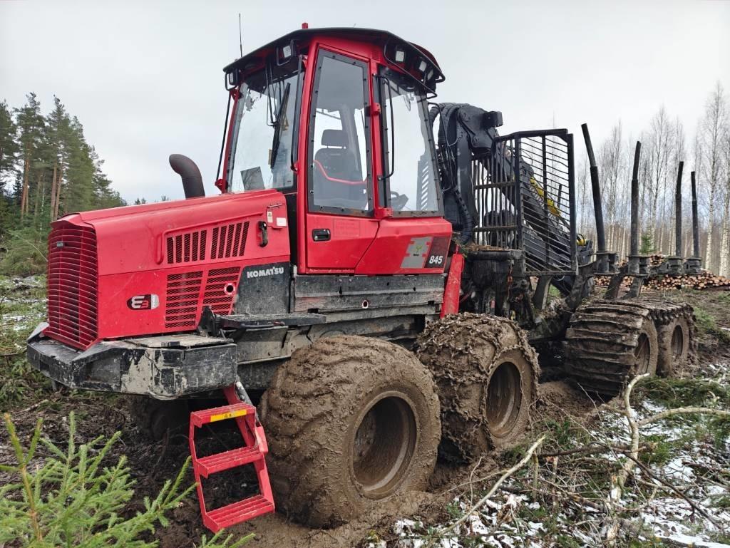 Komatsu 845 Форуардери