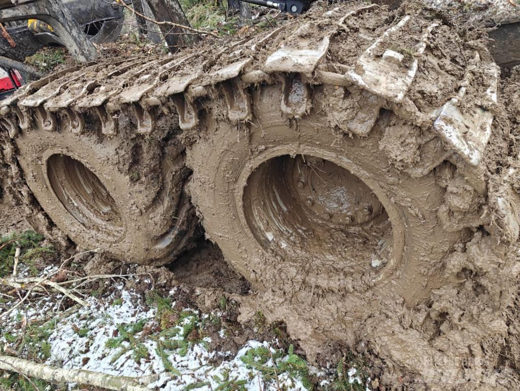 Komatsu 845 Форуардери