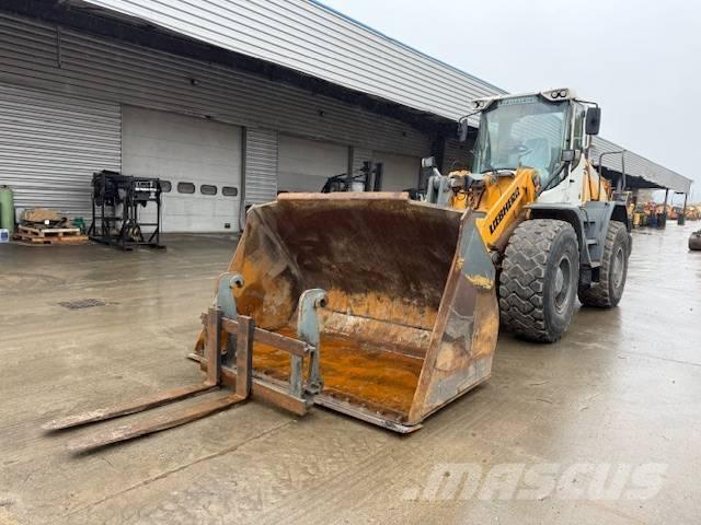 Liebherr L 538 Колесни товарачи