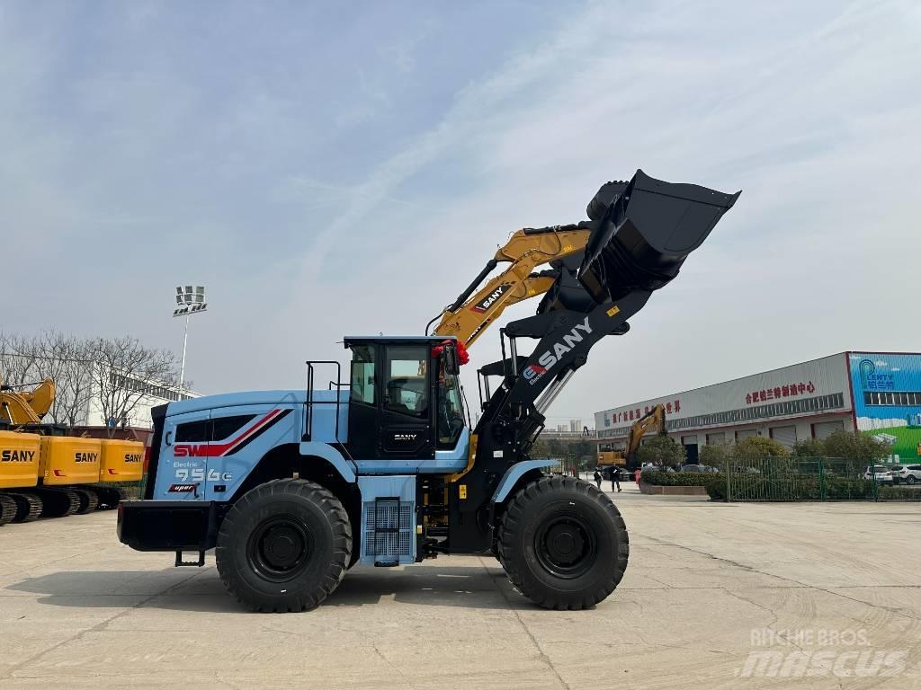 Sany SW956E Колесни товарачи