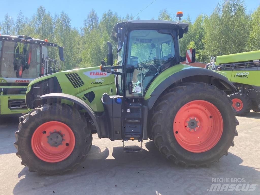 CLAAS Axion 830 CIS Трактори