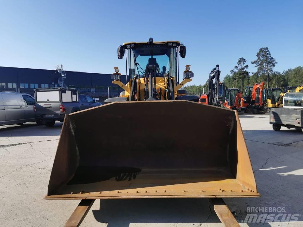 Volvo L 90 H Колесни товарачи
