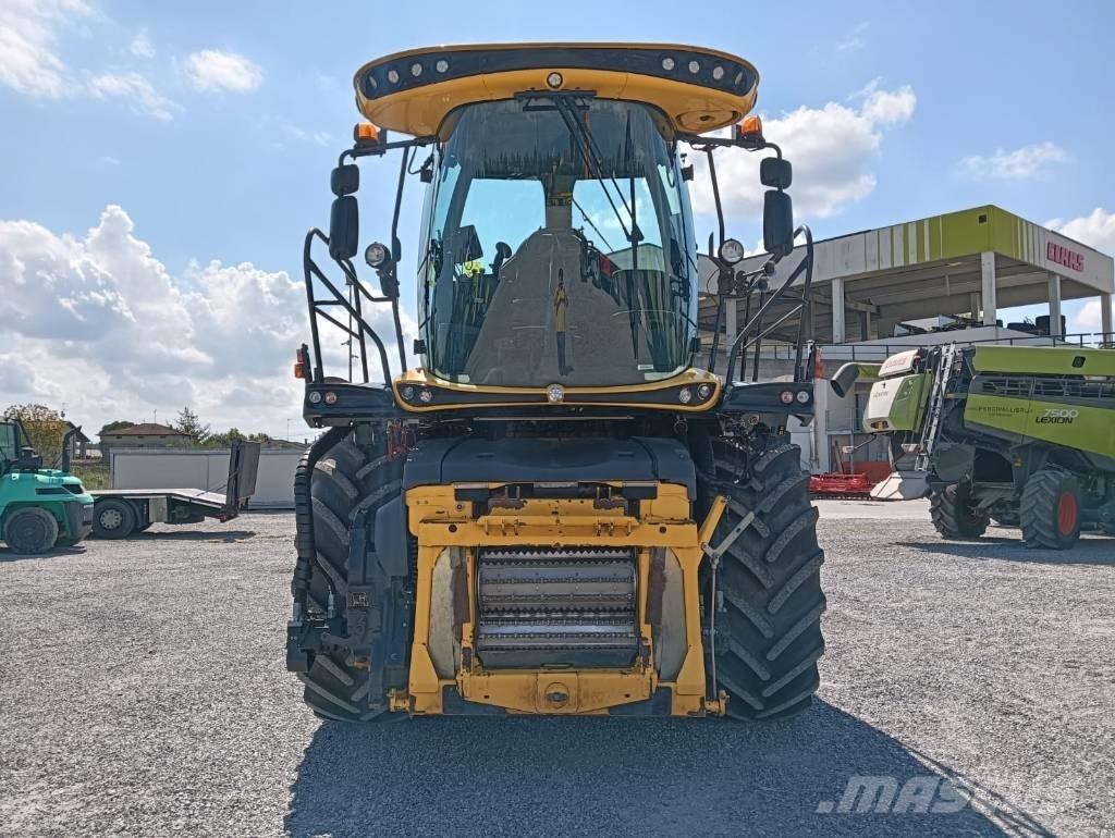 New Holland FR 650 Самоходни фуражири
