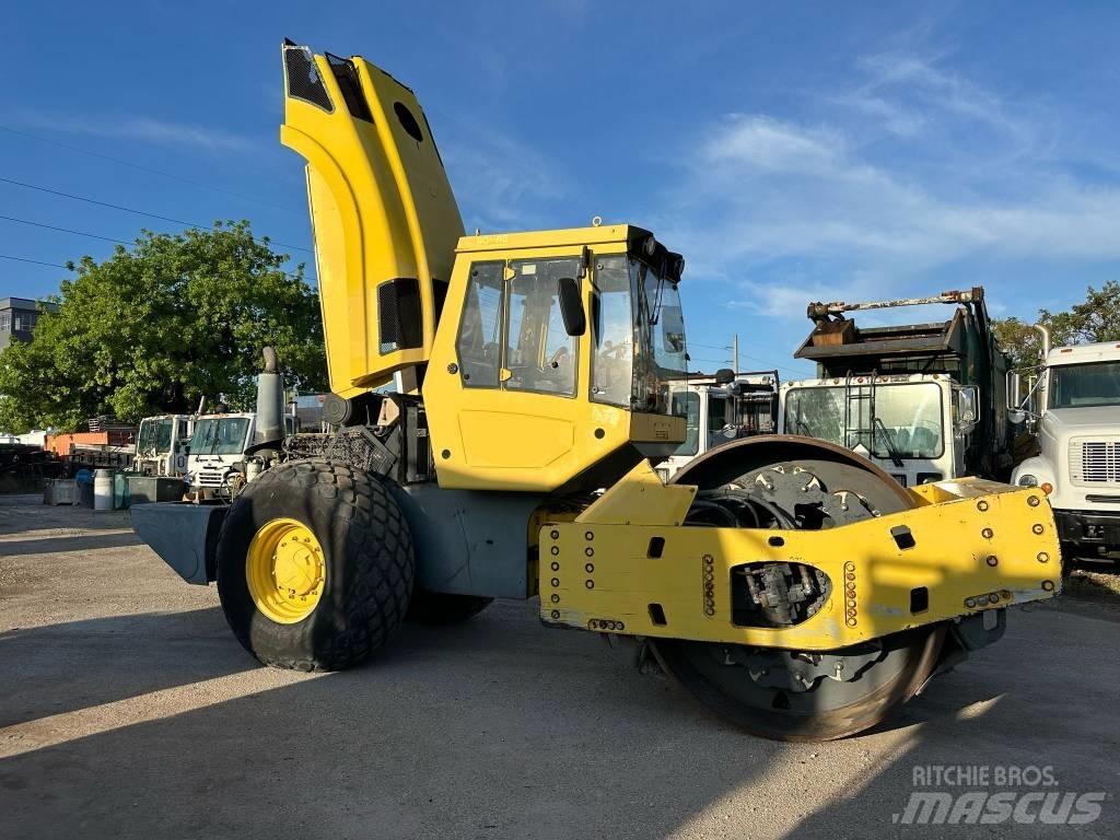 Bomag BW 219 D H-4 Еднобарабанни ролки
