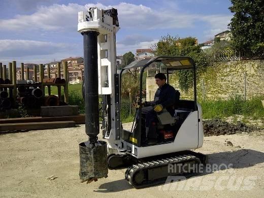 Tescar CF1 Пилоти
