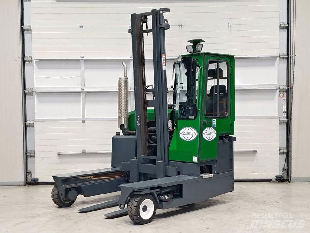 Combilift C3000 Страничен товарач