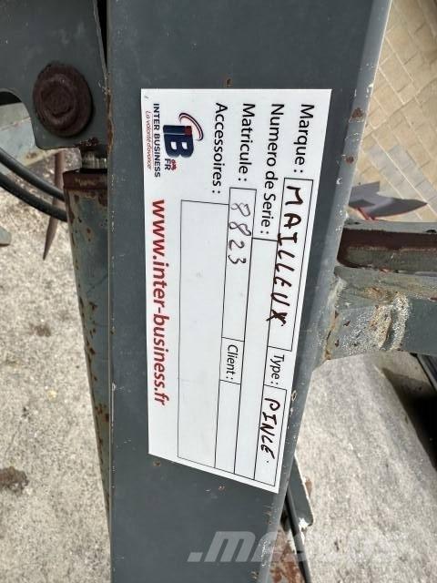 MAILLEUX MANIBALLE Стяги за бали