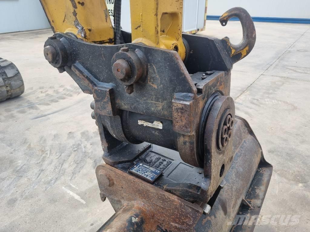 CAT 305E2 Мини екскаватори < 7 т