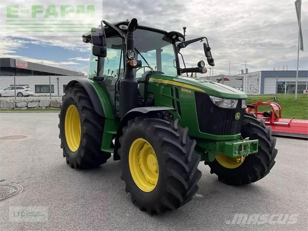 John Deere 5095m Трактори