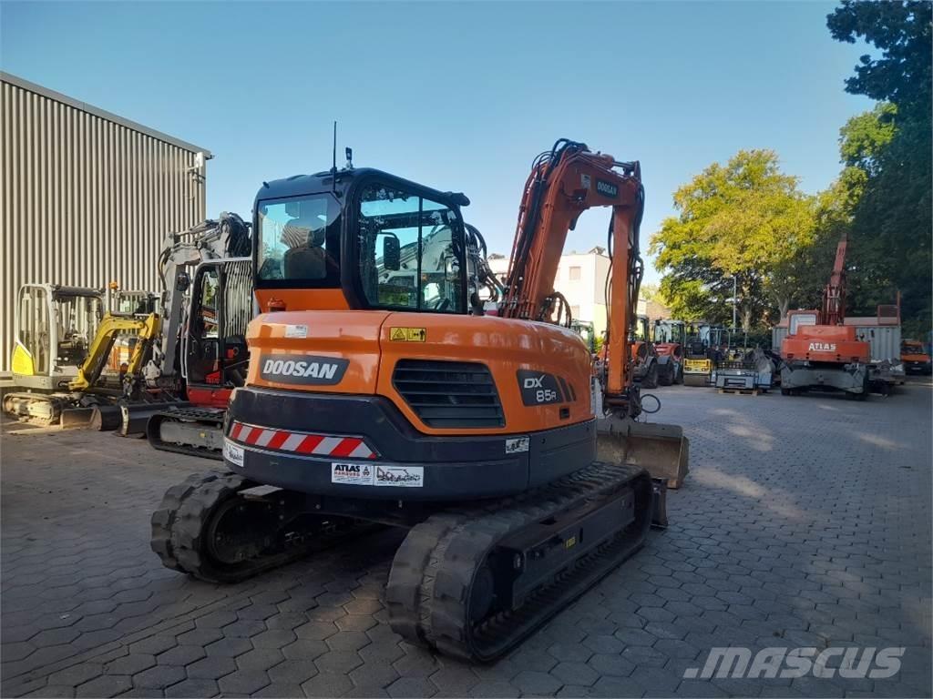 Doosan DX85R-3 Средни екскаватори 7т - 12т
