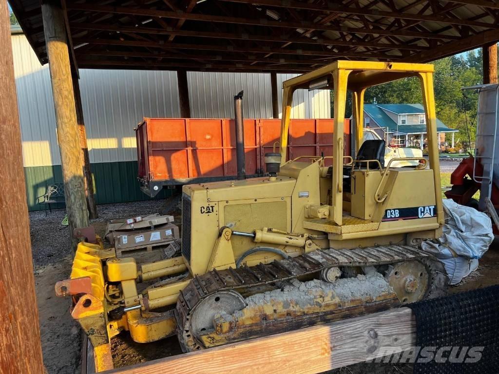 CAT D 3 B Верижни булдозери
