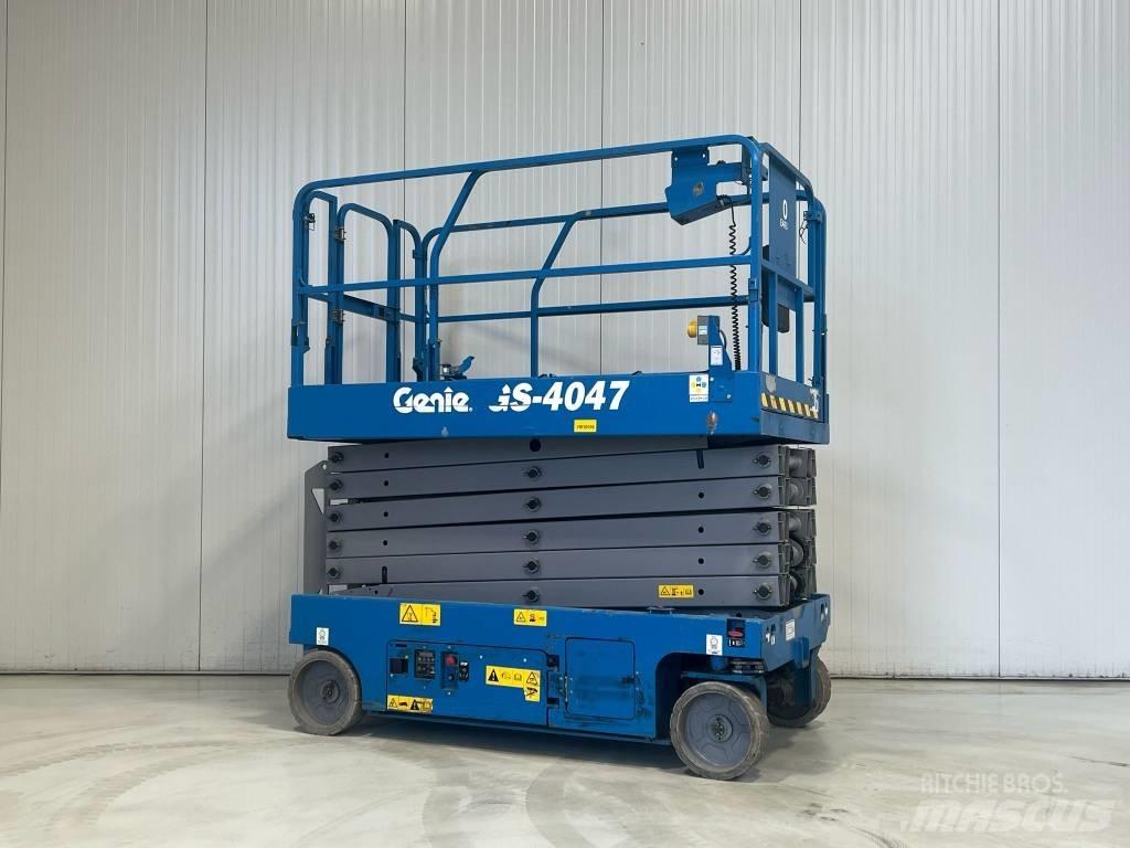 Genie GS-4047 Ножични работни платформи