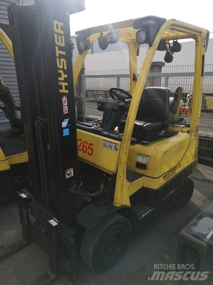 Hyster H 1.6 FT Камиони с АГУ