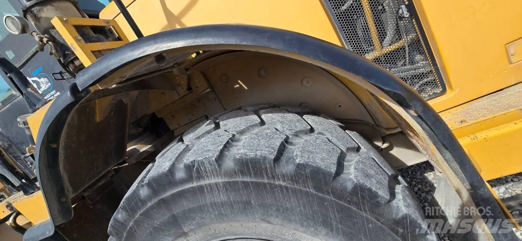 CAT 962 H Колесни товарачи
