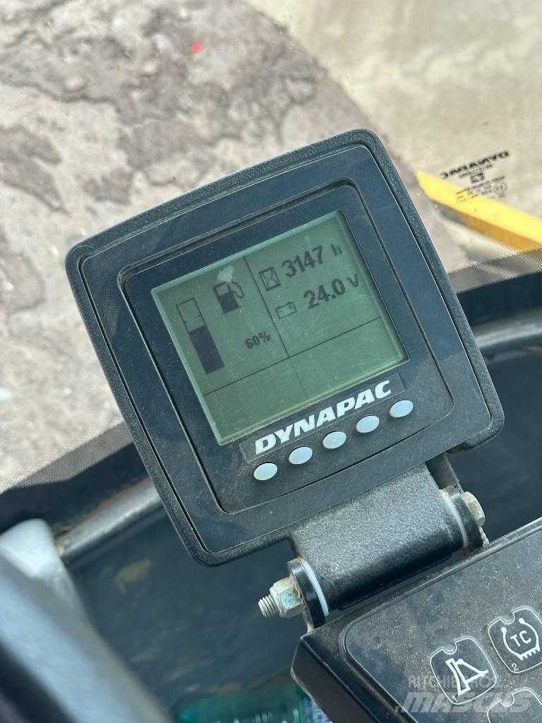 Dynapac CA 3500 D Еднобарабанни ролки
