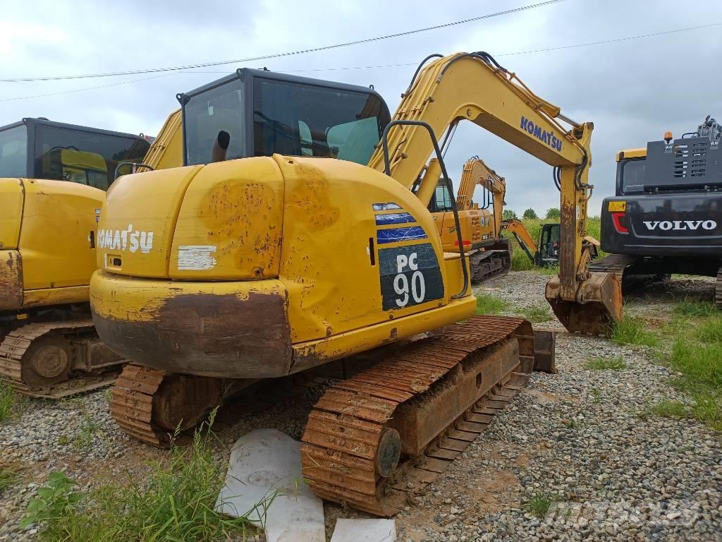 Komatsu PC 90 Верижен екскаватор