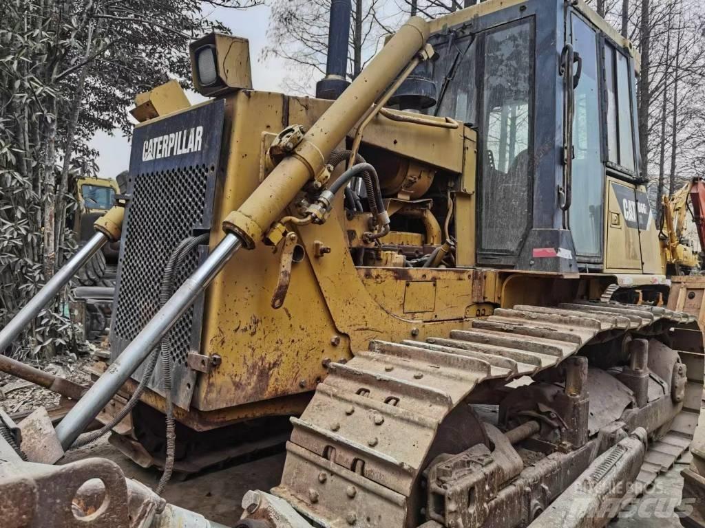 CAT D 6 G Верижни булдозери
