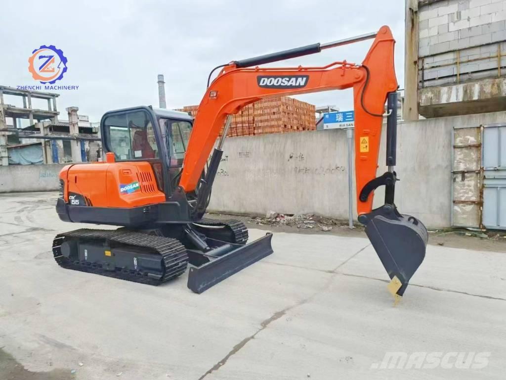 Doosan DX 55 Мини екскаватори < 7 т