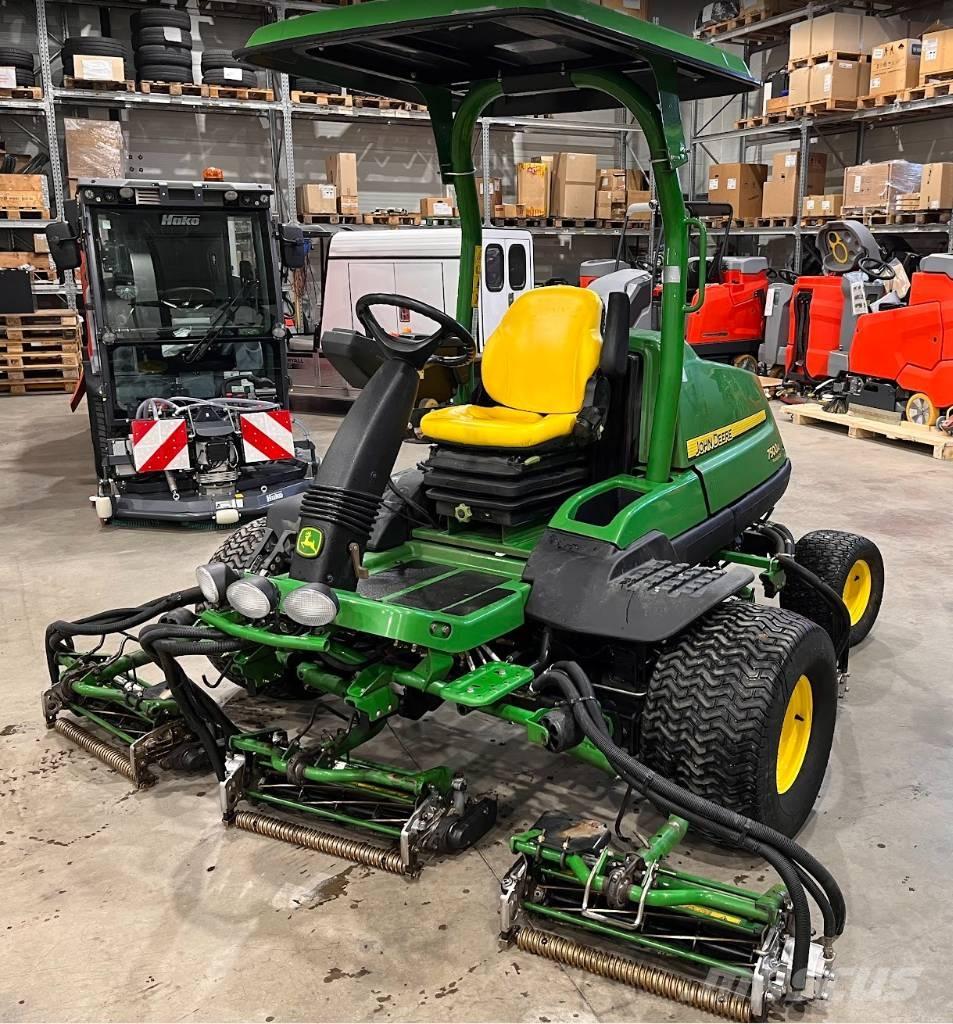 John Deere 7500A Косачки за Fairway