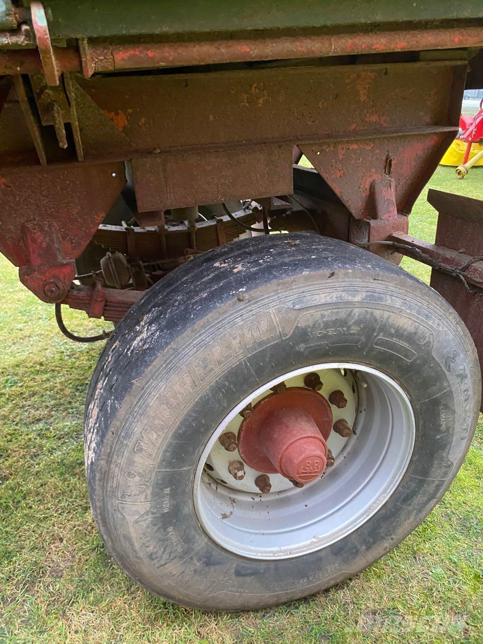 Blumhardt 16t Самосвали