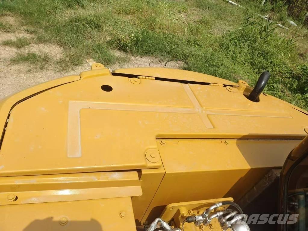 CAT 308 E2 Средни екскаватори 7т - 12т