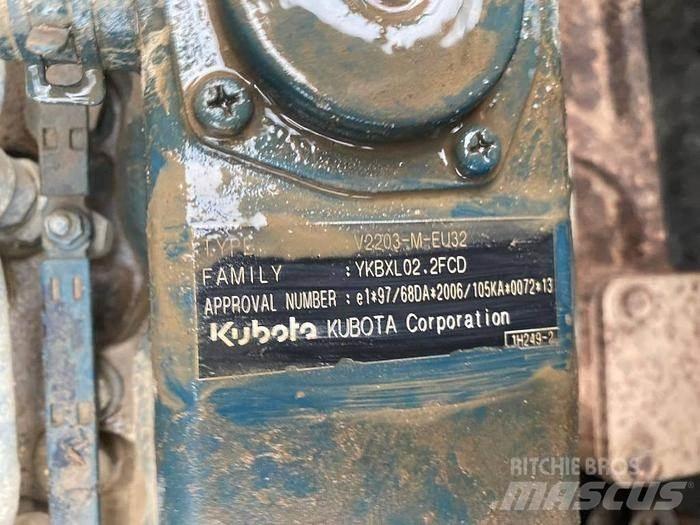 Kubota KC250HR Странични самосвали