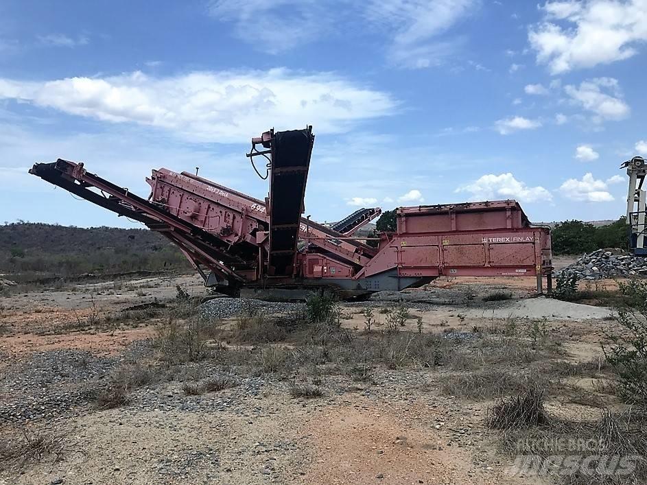 Terex Finlay 694T Мобилни скрийнери
