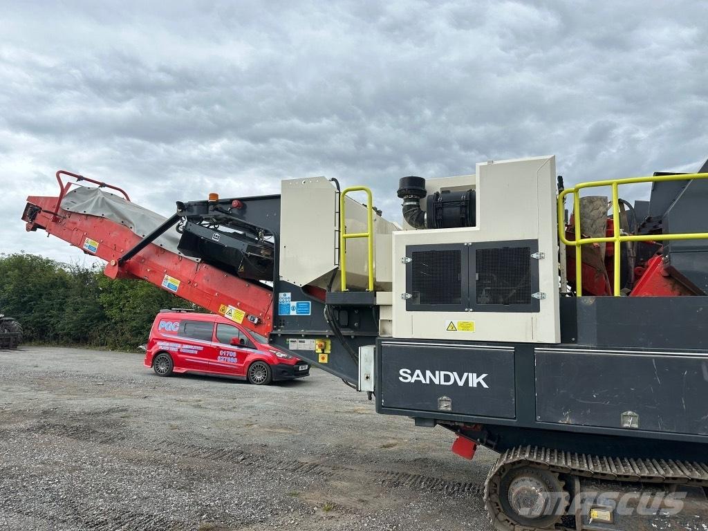 Sandvik QJ 241 Мобилни трошачки
