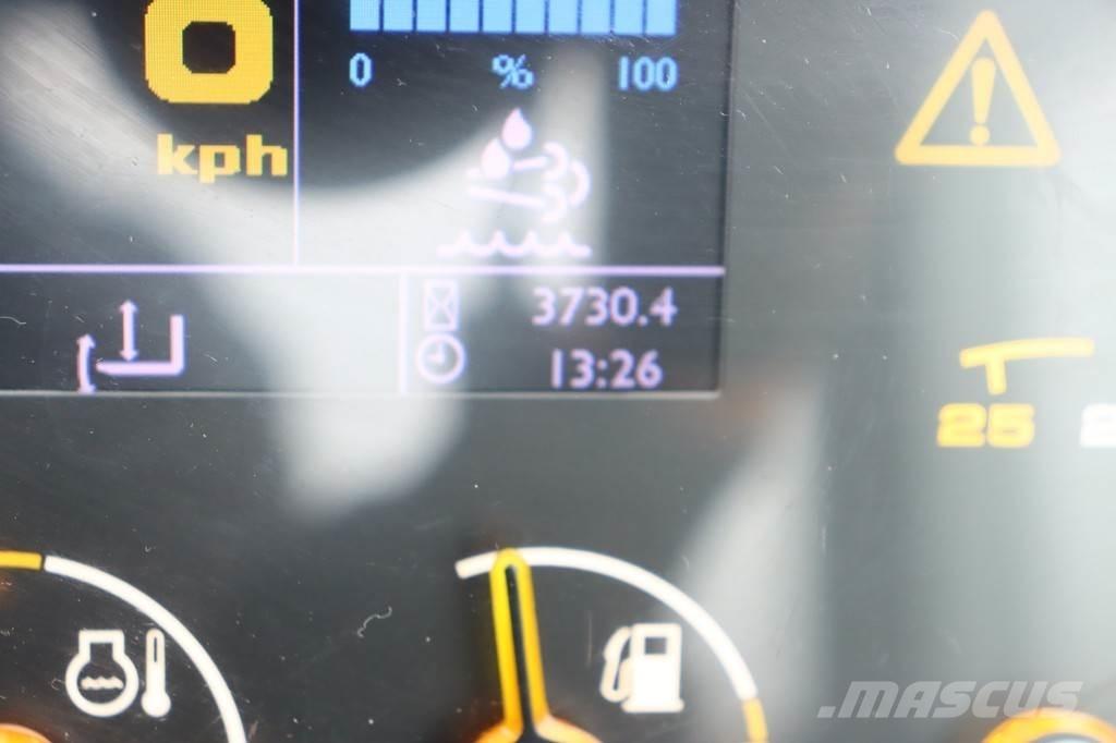 JCB 541-70 Телескопични товарачи
