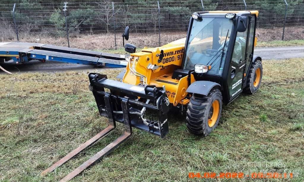JCB 525-60 Телескопични товарачи
