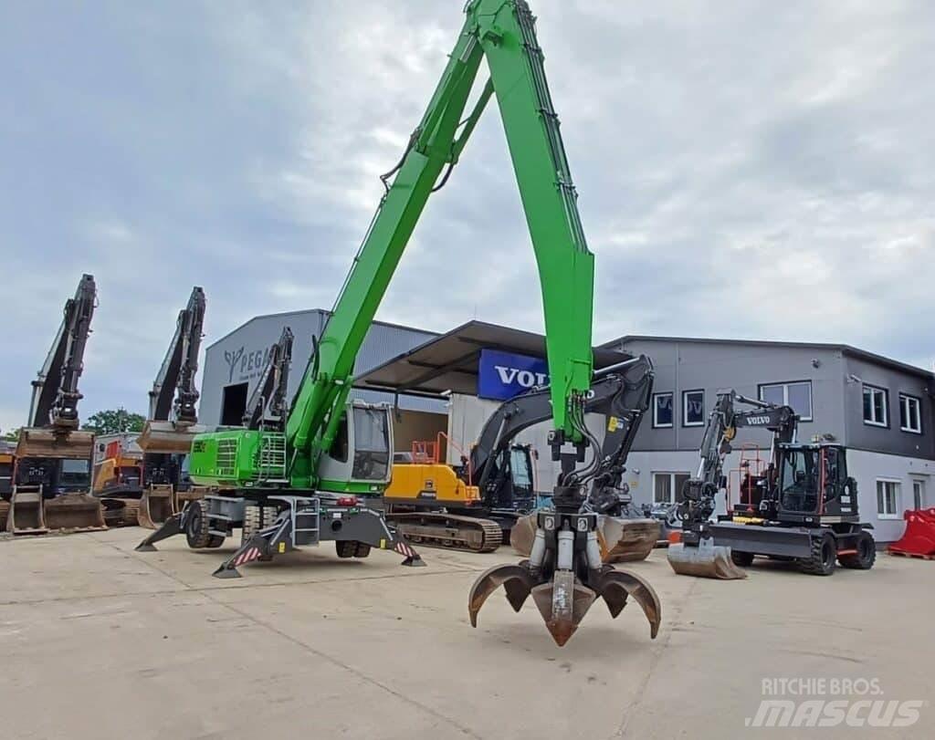 Sennebogen 830E Оператори на отпадъци/индустрия
