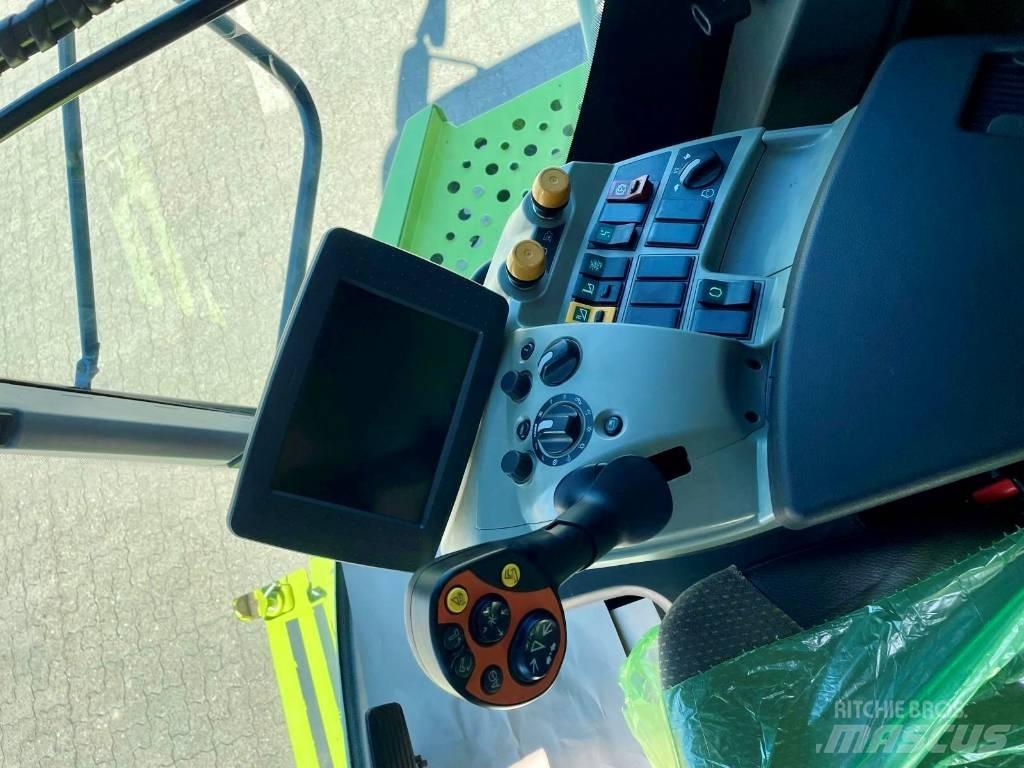 CLAAS Lexion 770 TT Комбайни