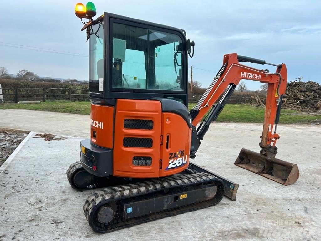 Hitachi ZX 26 U-6 Мини екскаватори < 7 т