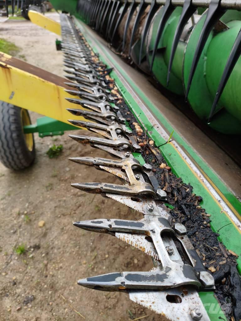 John Deere W 440 Комбайни