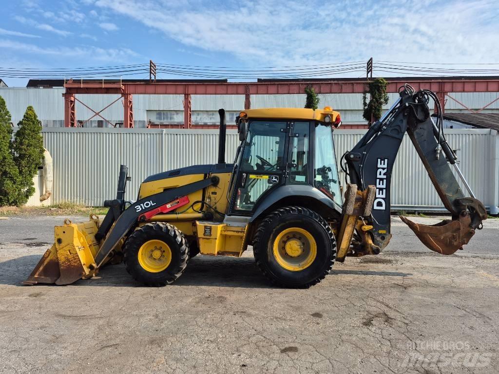 John Deere 310L Товарач със заден ексватор