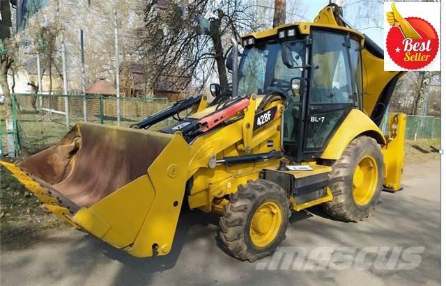CAT 428 F Товарач със заден ексватор